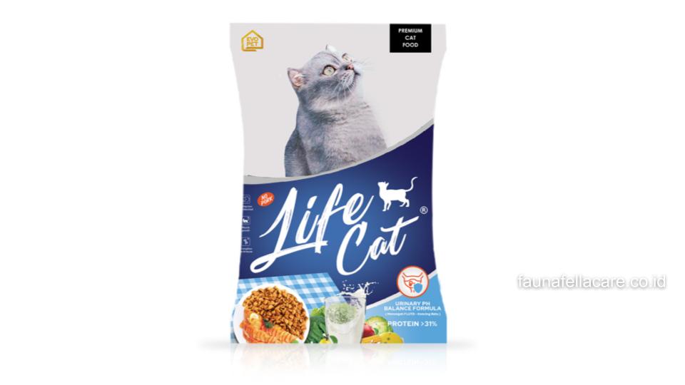 Komposisi Life Cat Dry Food terdiri dari berbagai vitamin dan mineral yang sangat dibutuhkan oleh anabul kesayangan.